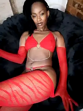 chocolatehotwife online show from April 8, 12:45 am
