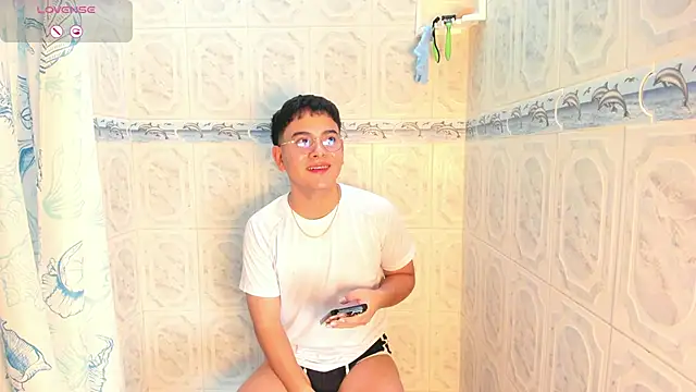 Young Ben online show from November 15, 6:01 pm