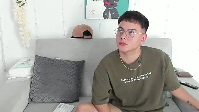 Young Ben online show from March 8, 4:21 pm