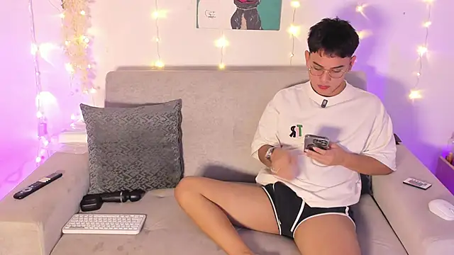 Young Ben online show from February 22, 3:57 pm