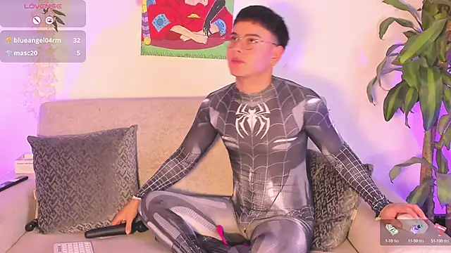 Young Ben online show from November 17, 9:08 pm