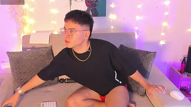 Young Ben online show from May 9, 11:52 pm