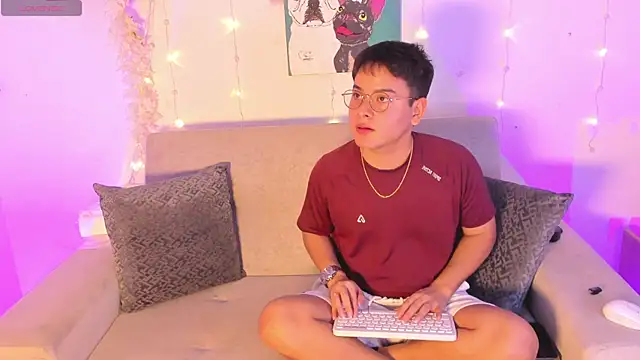 Young Ben online show from May 8, 1:20 am