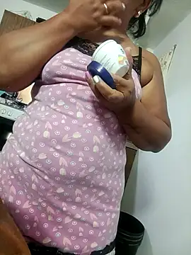 Snapshot of andrea_sweet8 chatting on September 9, 10:47 am andrea sweet8 online show from September 9, 10:47 am