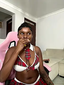 Lil-shawrie online show from January 9, 11:06 am