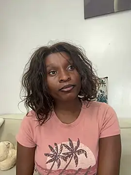 Lil-shawrie online show from May 6, 12:14 am