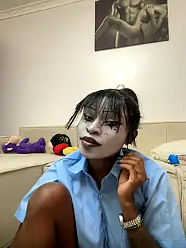 Lil-shawrie online show from October 12, 10:22 pm