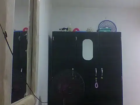 sexymorenita90 online show from September 20, 7:41 pm