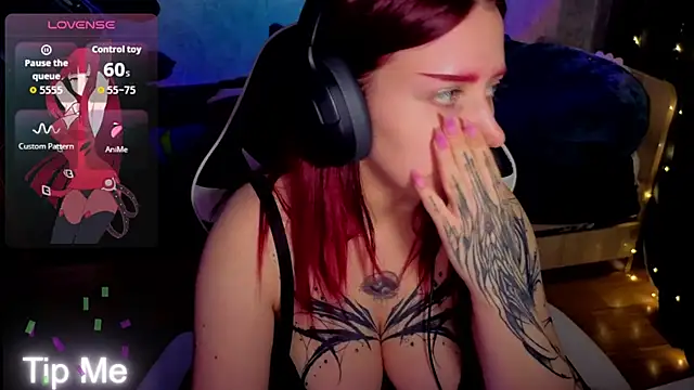 Mini Lady1 online show from April 11, 4:32 pm