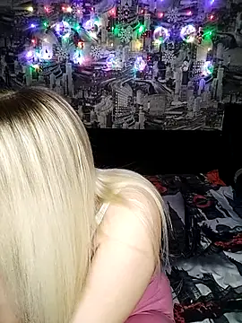 HoneyNelly online show from February 11, 11:48 pm