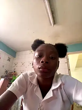 Snapshot of GeileErica chatting on November 3, 6:55 pm GeileErica online show from November 3, 6:55 pm