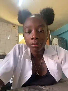 Snapshot of GeileErica chatting on November 4, 7:28 pm GeileErica online show from November 4, 7:28 pm