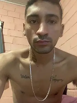 Snapshot of dotado22cmpoa chatting on January 11, 3:46 am dotado22cmpoa online show from January 11, 3:46 am