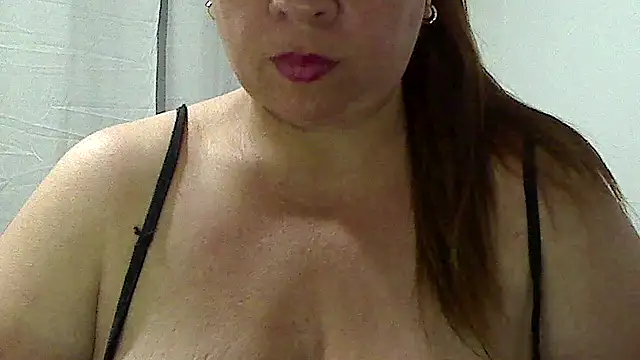 luciana69hot online show from March 26, 11:35 pm
