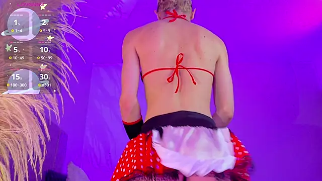 liiamluna  online show from January 15, 9:23 am