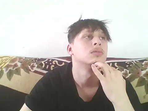 Snapshot of luciferalpha1231 chatting on May 7, 12:52 pm luciferalpha1231 online show from May 7, 12:52 pm
