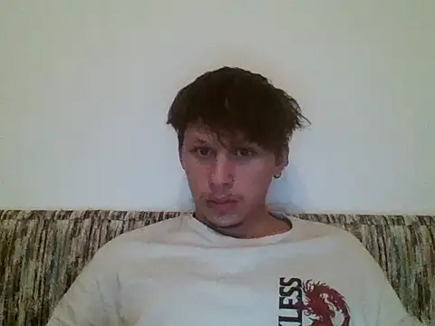 Snapshot of luciferalpha1231 chatting on September 17, 4:03 am luciferalpha1231 online show from September 17, 4:03 am