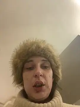 Snapshot of BestSexForYou chatting on December 1, 9:37 pm BestSexForYou online show from December 1, 9:37 pm