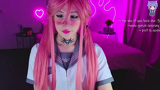 your little eva online show from February 5, 12:50 am