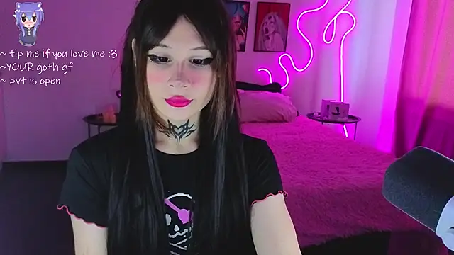 your little eva online show from February 19, 12:02 pm