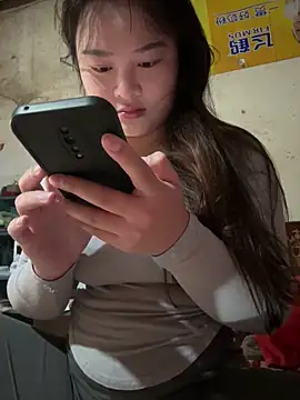 Snapshot of chenyu0308 chatting on December 2, 4:25 am chenyu0308 online show from December 2, 4:25 am