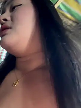 Snapshot of chenyu0308 chatting on November 22, 3:27 am chenyu0308 online show from November 22, 3:27 am