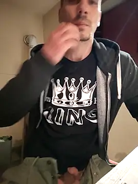 MrThomas31 online show from March 26, 6:06 pm