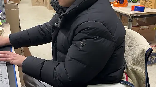 suwonsub online show from February 21, 11:40 pm