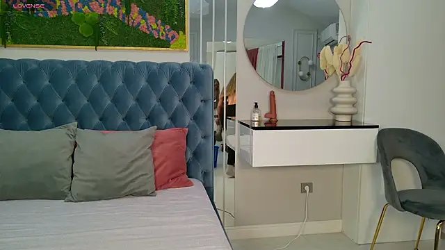 SiennaPierce online show from February 7, 5:15 am