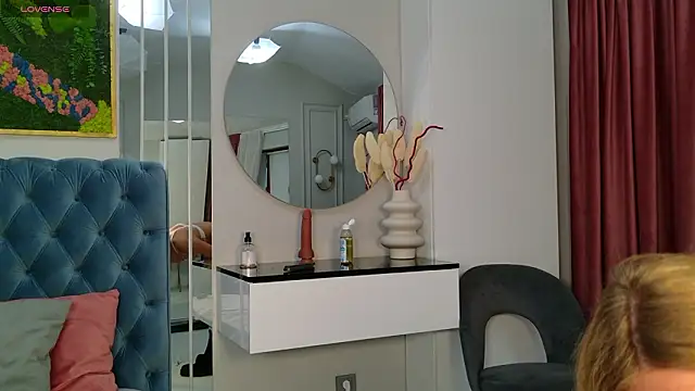 SiennaPierce online show from February 16, 5:17 am