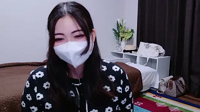 SUI-Strong online show from September 22, 1:39 pm