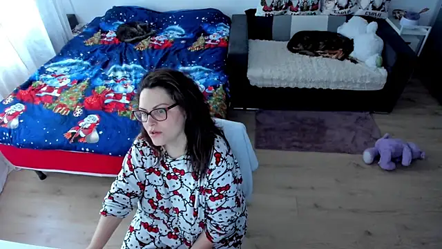 Squirt Kimm online show from December 5, 9:41 am