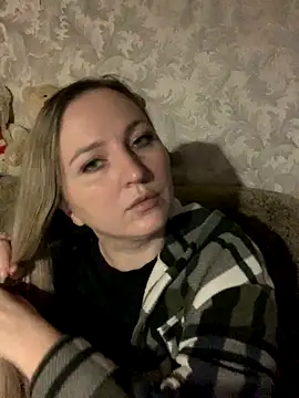 Snapshot of hotsteacher chatting on October 27, 12:22 am hotsteacher online show from October 27, 12:22 am