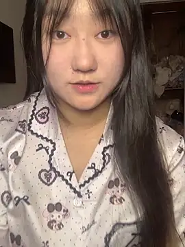 xialuo25 online show from June 14, 3:41 am