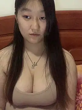 xialuo25 online show from April 8, 3:24 pm