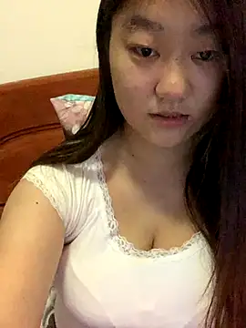 xialuo25 online show from November 2, 12:37 am