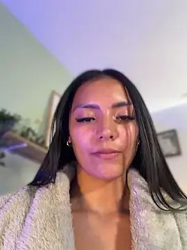 im-isabella online show from May 8, 8:12 pm
