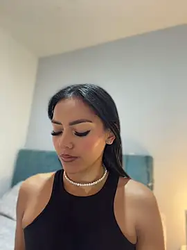im-isabella online show from May 4, 9:39 pm