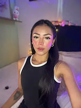 im-isabella online show from May 20, 7:11 pm