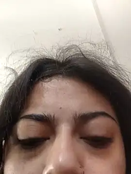 viollettaa  online show from April 12, 1:36 pm