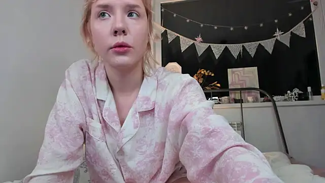  CuteAsFuck  online show from November 8, 5:49 pm