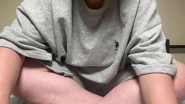 Snapshot of Yuta20002 chatting on October 27, 4:41 pm Yuta20002 online show from October 27, 4:41 pm