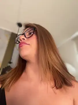 sara calderon online show from December 21, 1:24 pm