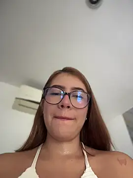 sara calderon online show from January 14, 1:37 pm