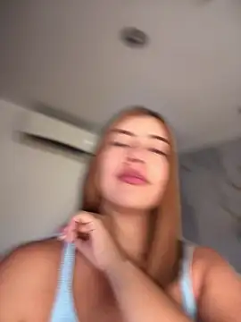 sara calderon online show from January 18, 1:25 pm