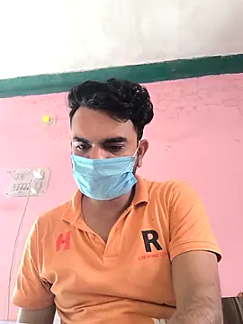 Snapshot of Riyansh_mehta chatting on October 4, 7:54 am Riyansh mehta online show from October 4, 7:54 am