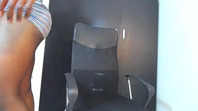 Snapshot of Joan_silva chatting on February 12, 4:51 pm Joan silva online show from February 12, 4:51 pm