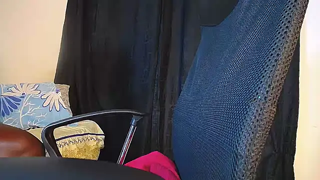 Joan silva online show from December 1, 2:12 am