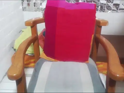 rose-crystal online show from February 19, 10:51 pm