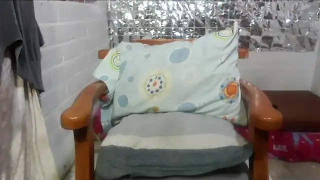 rose-crystal online show from November 22, 11:36 pm